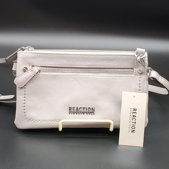 👜Kenneth Cole Reaction Crossbody Bag and Wristlet - Picture 10 of 10